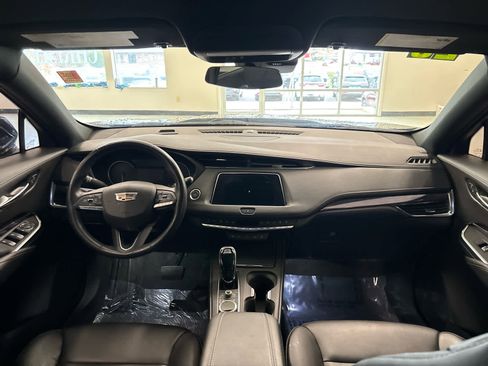 Used 2023 Cadillac XT4 Luxury w/ Driver Awareness Package image 19