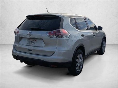Used 2016 Nissan Rogue S image 5