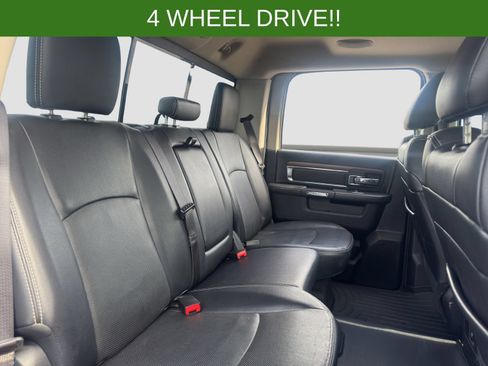 Used 2017 RAM 1500 Laramie w/ Convenience Group AWD/4WD image 18