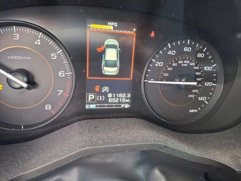 Used 2021 Subaru Crosstrek 2.0i Premium AWD/4WD image 4