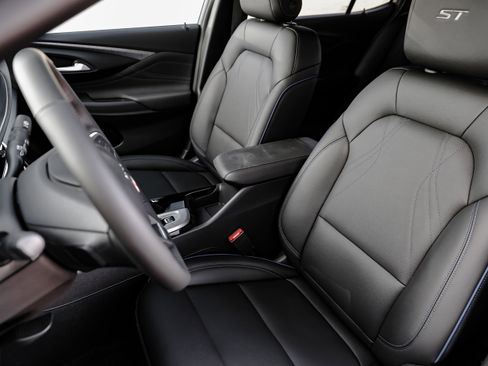 New 2025 Buick Envista Sport Touring w/ Convenience I Package image 14