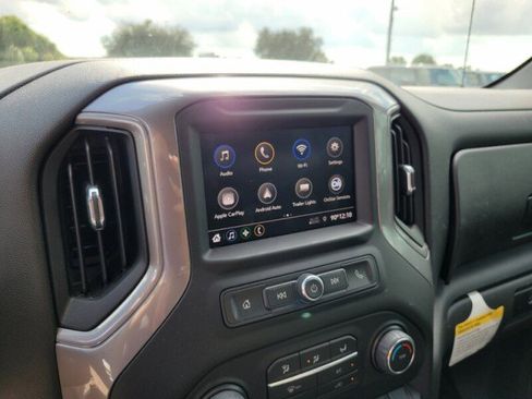 Used 2022 Chevrolet Silverado 1500 Custom w/ Safety Confidence Package image 21