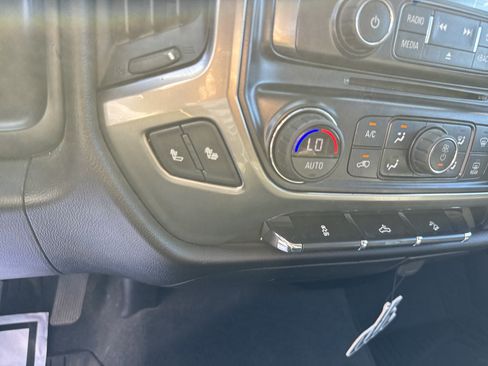Used 2019 Chevrolet Silverado 1500 LT w/ All Star Edition AWD/4WD image 27