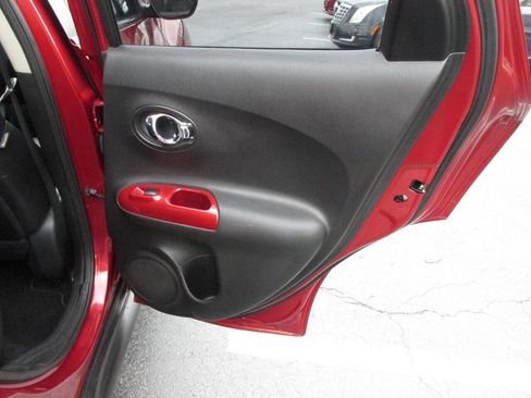 Used 2012 Nissan Juke SL image 29