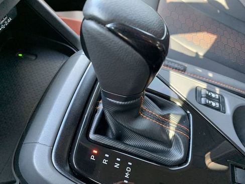 Used 2025 Subaru Crosstrek 2.5i Limited w/ Popular Package #4A image 24