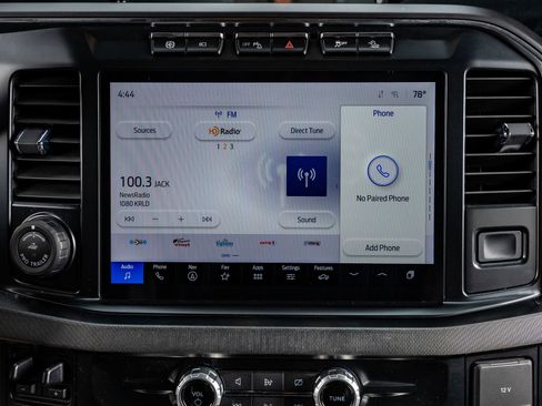 Used 2024 Ford F350 Platinum w/ Tremor Off-Road Package image 25