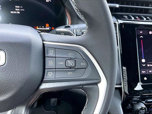 New 2026 Jeep Grand Cherokee Laredo RWD image 27