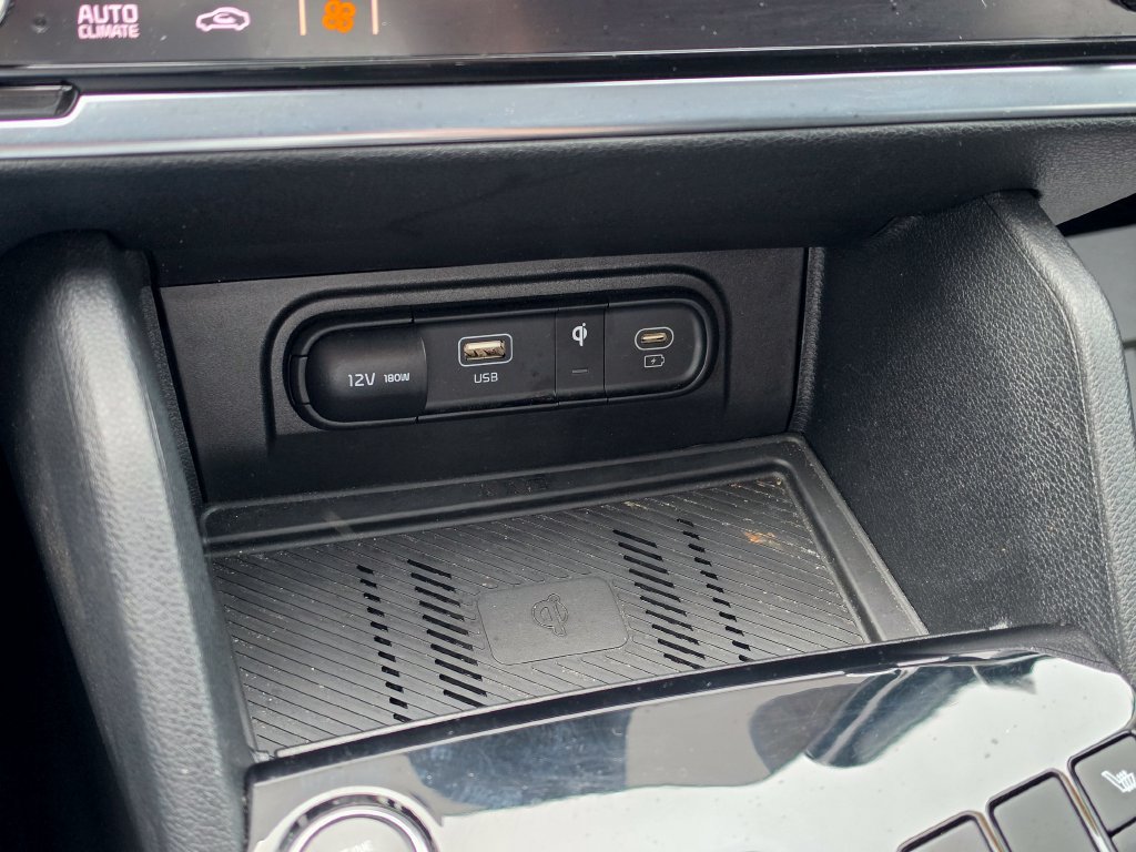 Used 2024 Kia Sportage EX FWD image 22