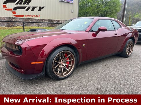 Used 2021 Dodge Challenger R/T Scat Pack image 1