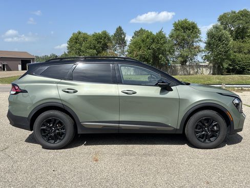Used 2023 Kia Sportage X-Pro AWD/4WD image 2