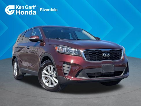 Used 2020 Kia Sorento FWD V6 image 1