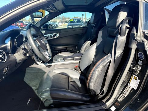 Used 2015 Mercedes-Benz SLK 250 SLK250 image 9