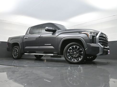 Used 2023 Toyota Tundra Limited image 26