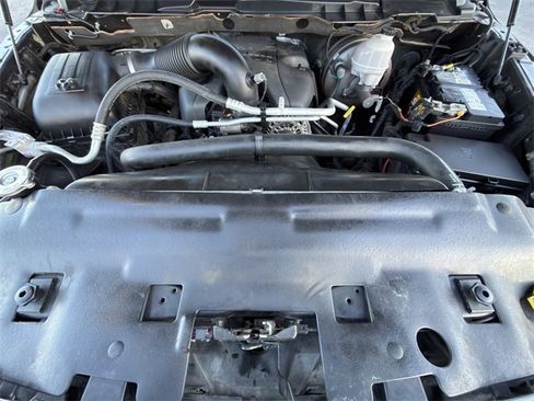 Used 2015 RAM 1500 Laramie w/ Convenience Group image 29