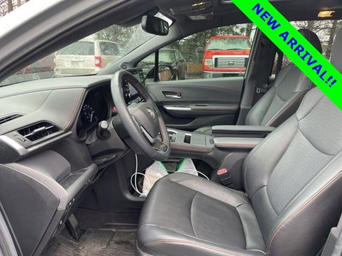 Used 2024 Toyota Sienna XSE image 10