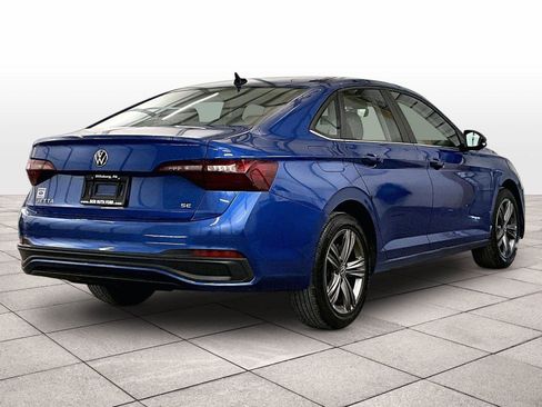 Used 2023 Volkswagen Jetta SE FWD image 11