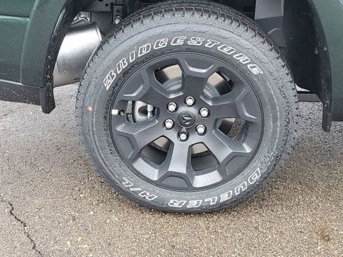 New 2026 RAM 1500 4x4 Crew Cab image 11