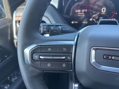 New 2026 GMC Yukon Denali w/ Denali Reserve Package AWD/4WD image 27