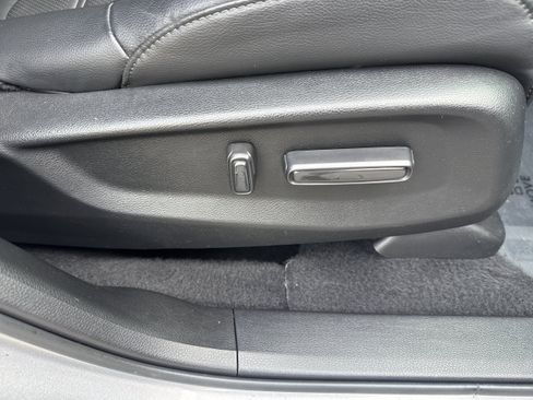 Used 2022 Honda CR-V EX-L image 18