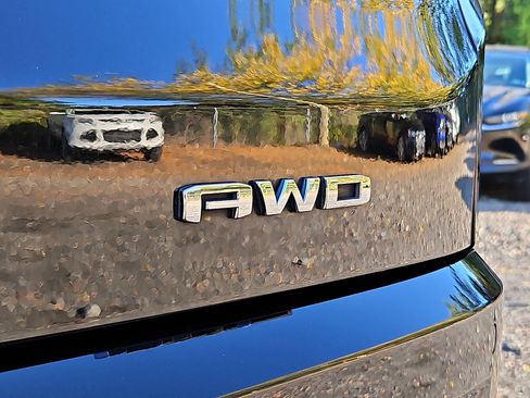 Used 2020 GMC Acadia Denali image 30