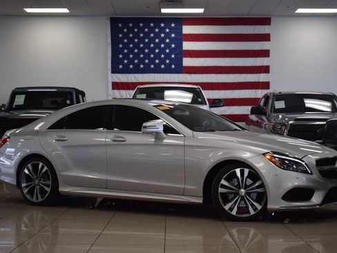 Used 2016 Mercedes-Benz CLS 400 CLS 400 4dr Sedan image 4
