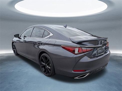 Certified 2023 Lexus ES 350 F Sport w/ Accessory Package (Z2) image 6