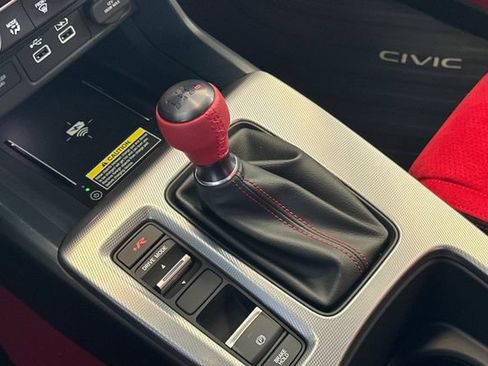 New 2026 Honda Civic Type R image 23