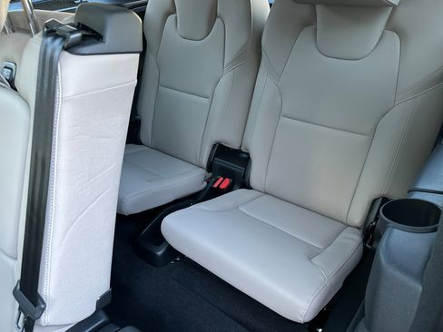 New 2026 Volvo XC90 T8 Plus image 13