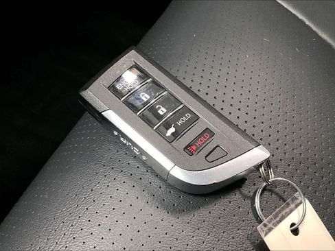 Used 2025 Acura MDX SH-AWD w/ Technology Package image 17