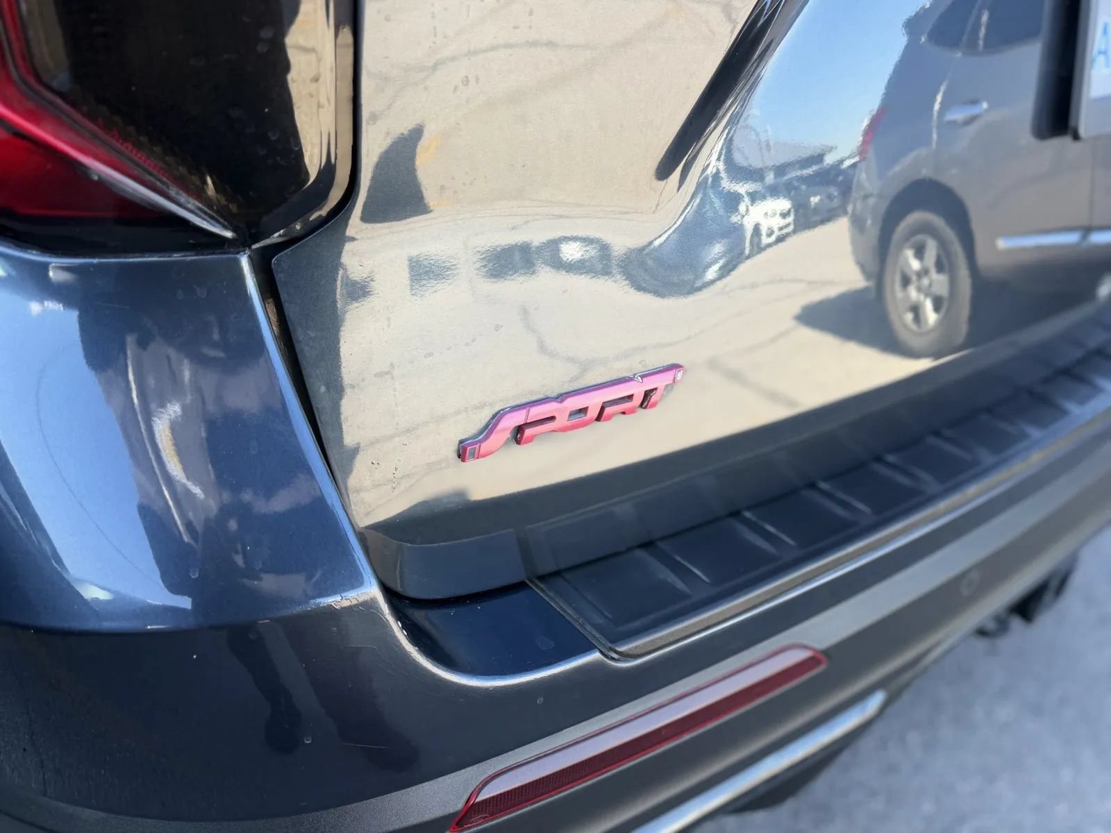 Used 2022 Ford Explorer ST w/ Equipment Group 401A AWD/4WD image 48