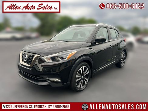 Used 2019 Nissan Kicks SR w/ SR Premium Package FWD image 1