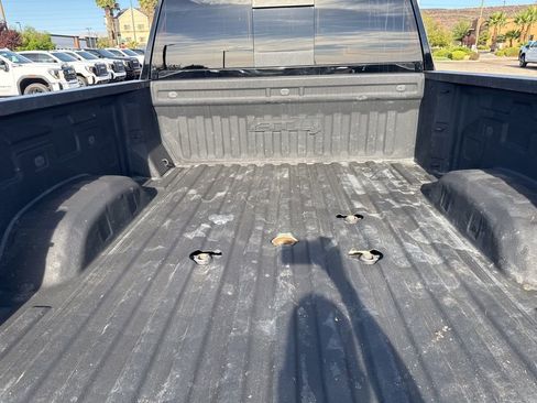 Used 2024 GMC Sierra 2500 AT4 w/ AT4 Premium Plus Package AWD/4WD image 27