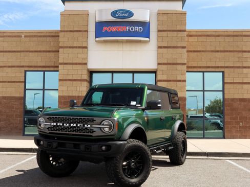 Certified 2023 Ford Bronco Badlands AWD/4WD image 2