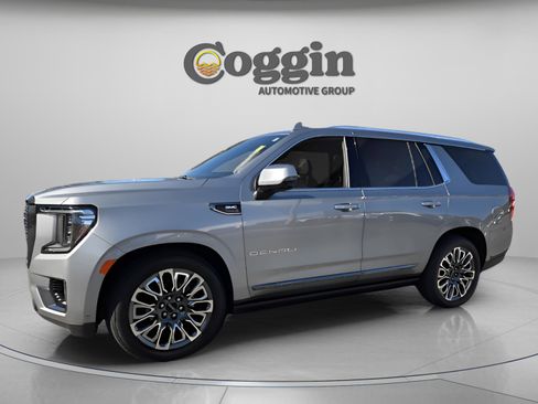 Used 2024 GMC Yukon Denali Ultimate image 3