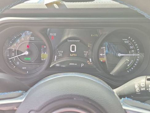 Used 2024 Jeep Wrangler High Altitude AWD/4WD image 13
