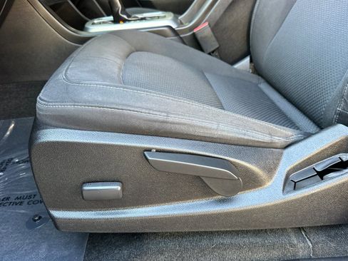 Certified 2017 Chevrolet Colorado LT w/ LT Convenience Package image 13