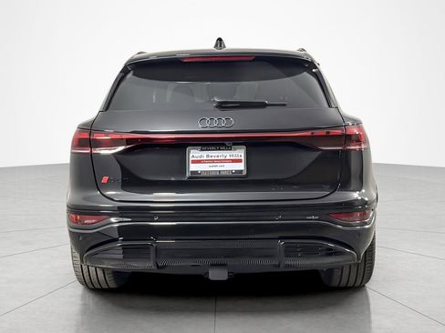 New 2025 Audi SQ6 e-tron Premium Plus AWD/4WD image 5