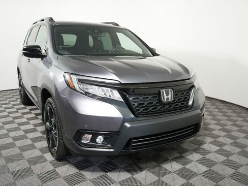 Used 2021 Honda Passport Elite image 3