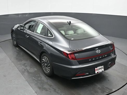 Certified 2023 Hyundai Sonata Limited w/ Cargo Package image 37
