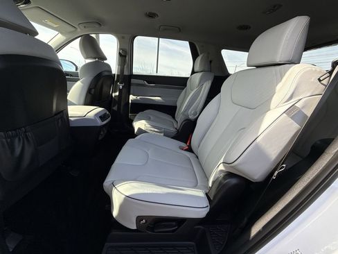 Used 2023 Hyundai Palisade SEL image 22