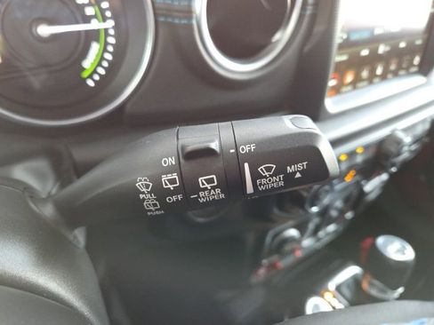 Used 2022 Jeep Wrangler Unlimited Rubicon 4xe w/ Dual Top Group image 58