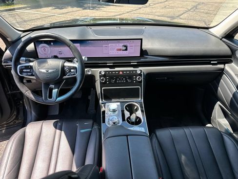 Used 2025 Genesis GV80 2.5T Standard AWD/4WD image 43