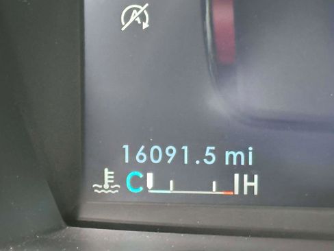 Used 2023 Lincoln Corsair Reserve w/ Equipment Group 201A image 25