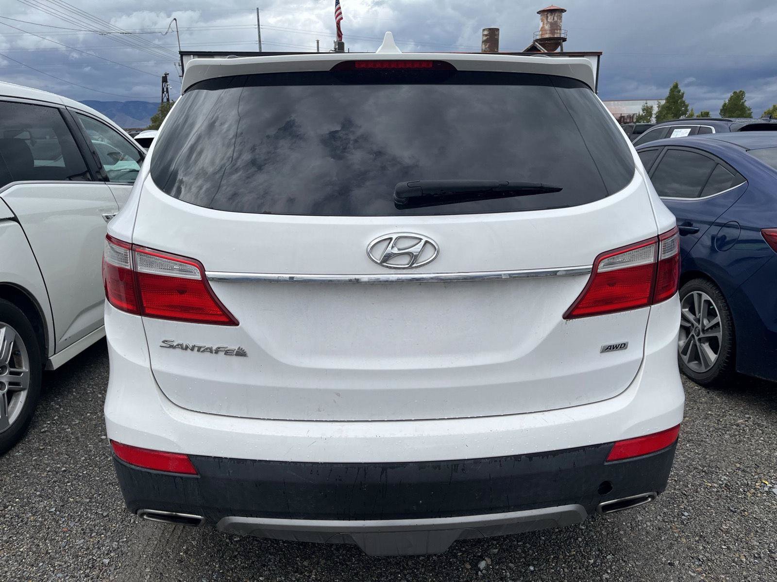 Used 2015 Hyundai Santa Fe GLS AWD/4WD image 4