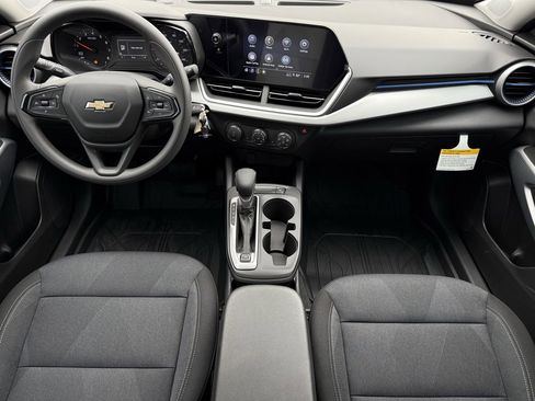 New 2026 Chevrolet Trax LS w/ LS Convenience Package image 10