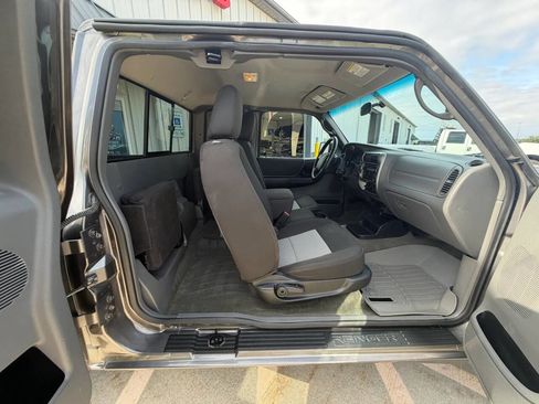 Used 2011 Ford Ranger XLT AWD/4WD image 14