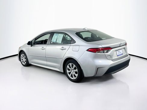 Used 2023 Toyota Corolla LE w/ Carpet Mat Package (TMS) FWD image 7