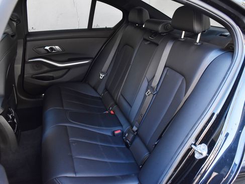 Used 2022 BMW 330i w/ M Sport Package image 24