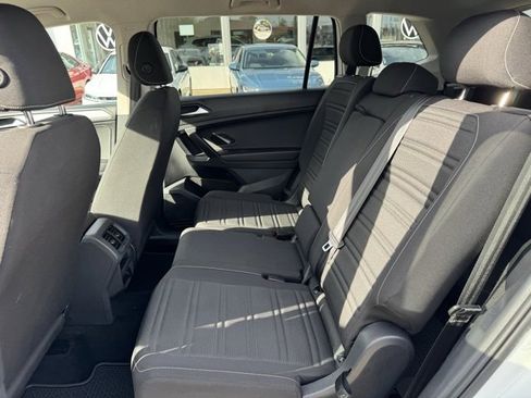 Used 2023 Volkswagen Tiguan S image 10
