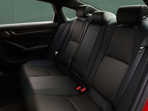 Used 2021 Honda Accord Sport image 20